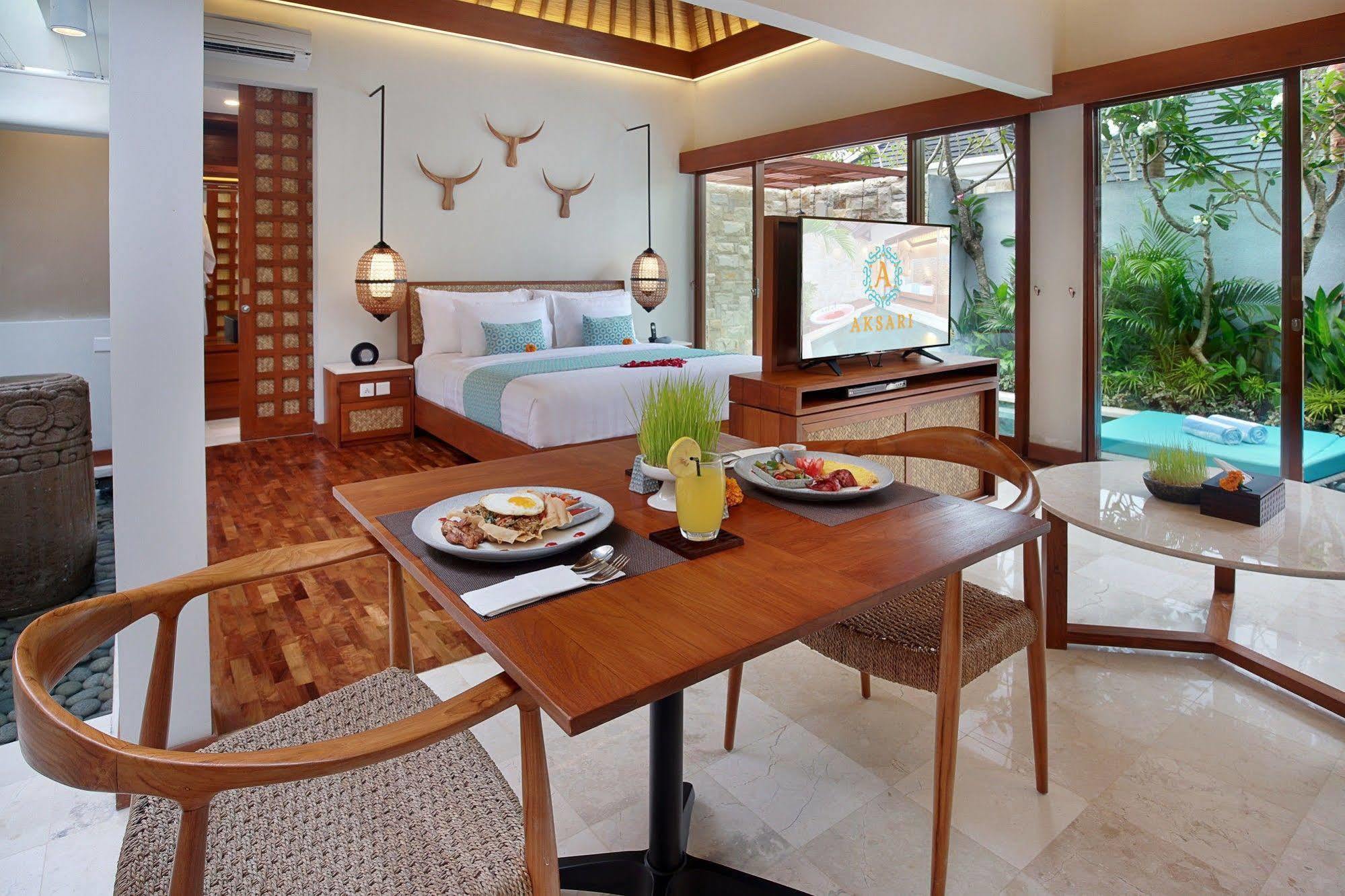 Aksari Villa Seminyak  Luaran gambar