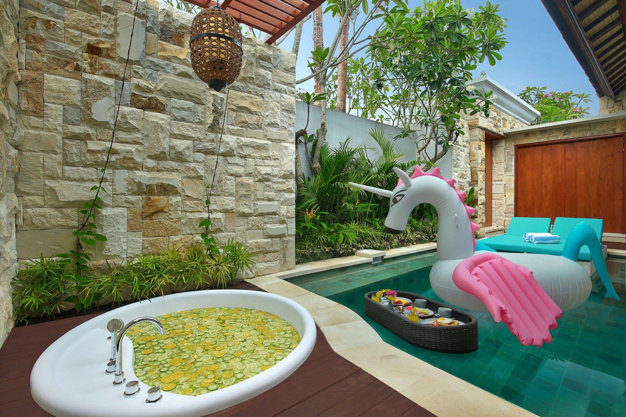 Aksari Villa Seminyak  Luaran gambar