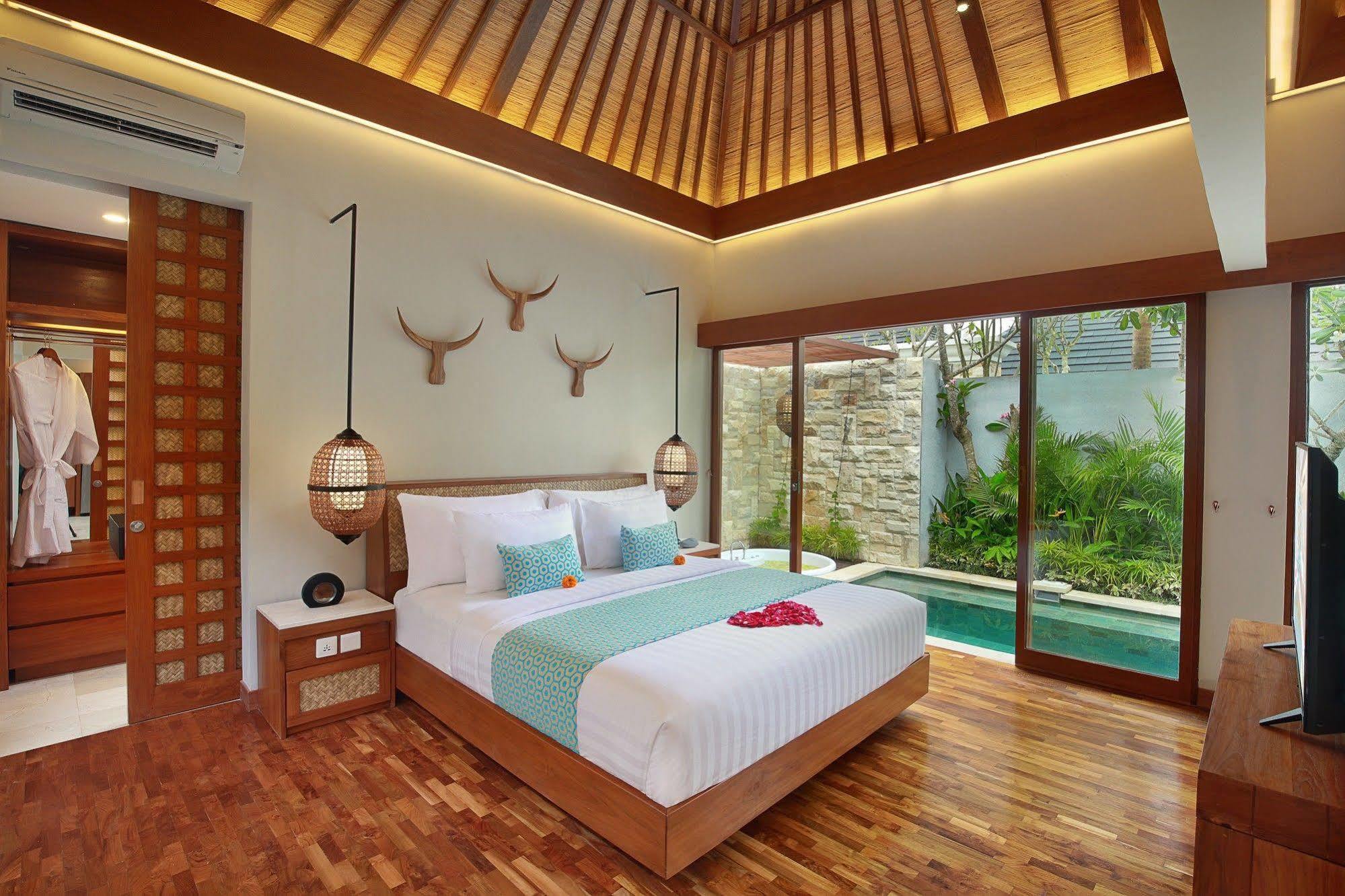 Aksari Villa Seminyak  Luaran gambar